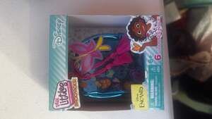 Real Littles Disney Encanto Mini Backpack with 6 Stationery Surprises